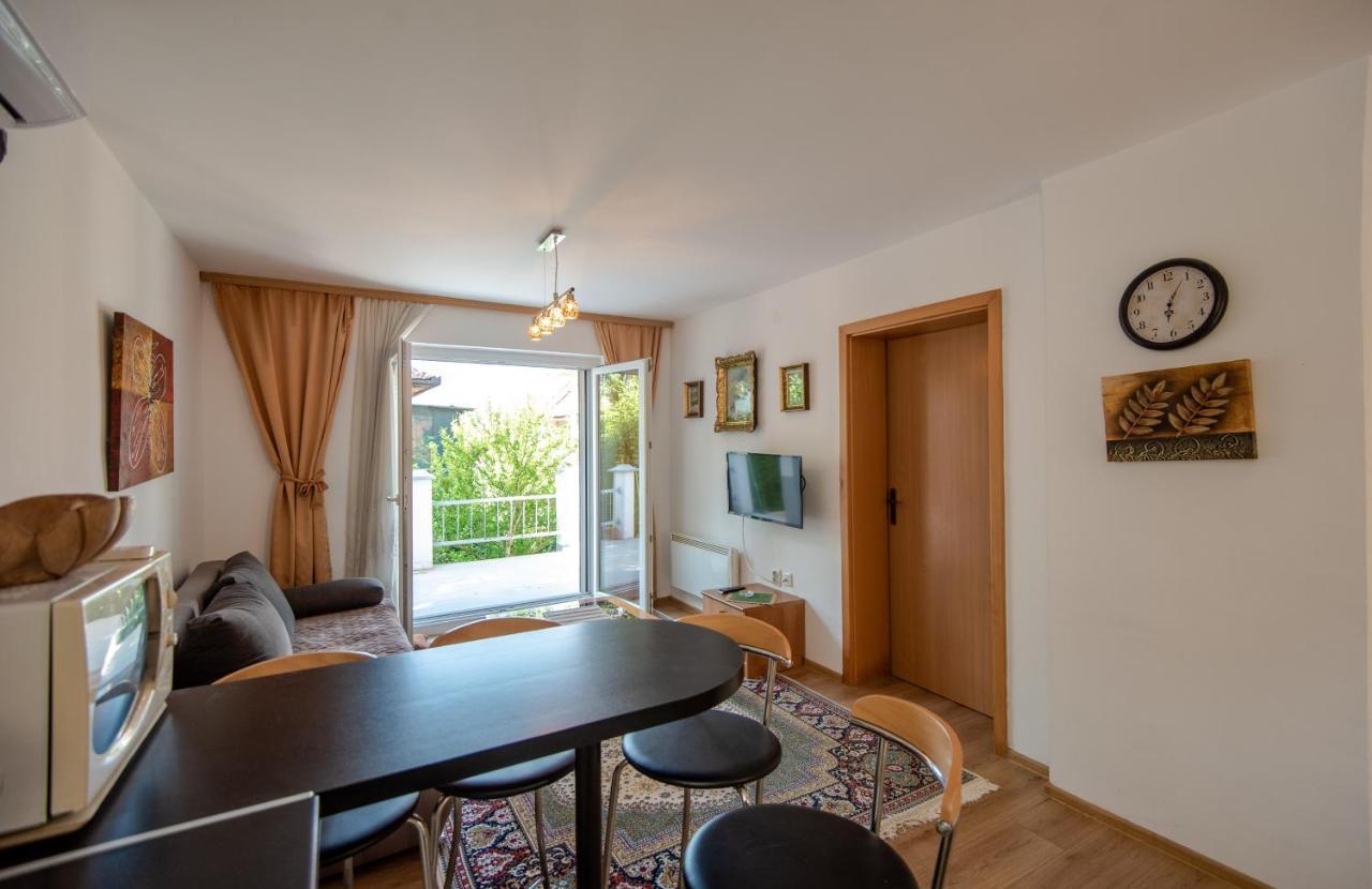 Apartman Mira Сараево Екстериор снимка