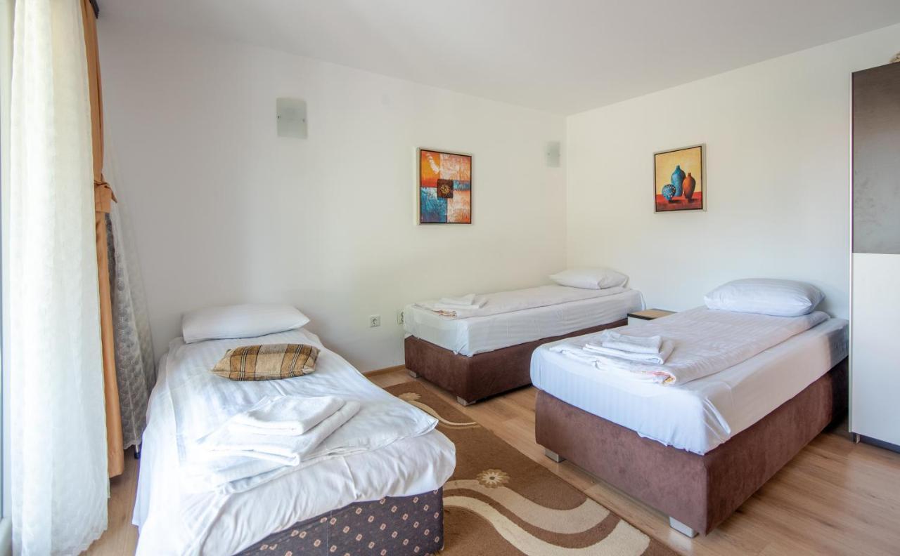 Apartman Mira Сараево Екстериор снимка